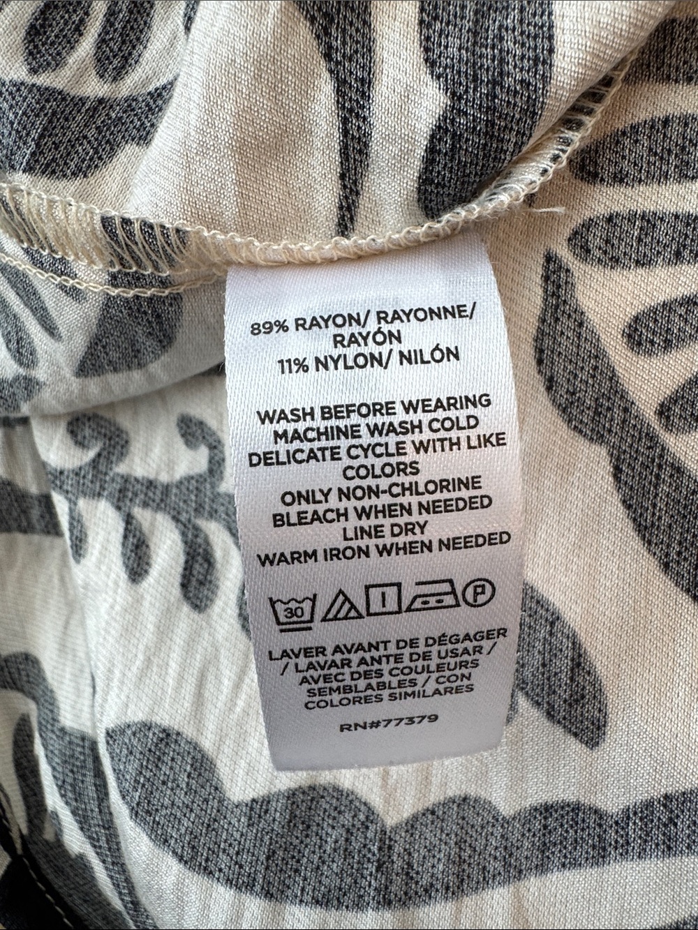 Ann Taylor Factory Cream & Black Floral Square-Neck Puff Sleeve Blouse - Picture 4 of 4
